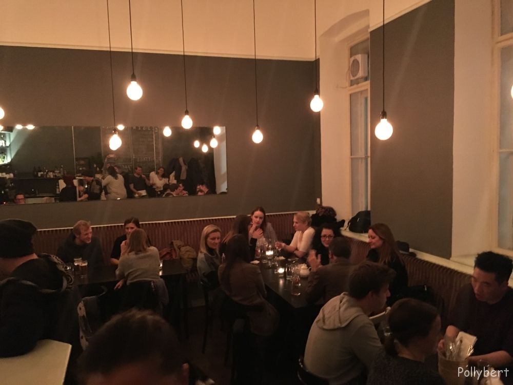 dining room @Es gibt Reis
