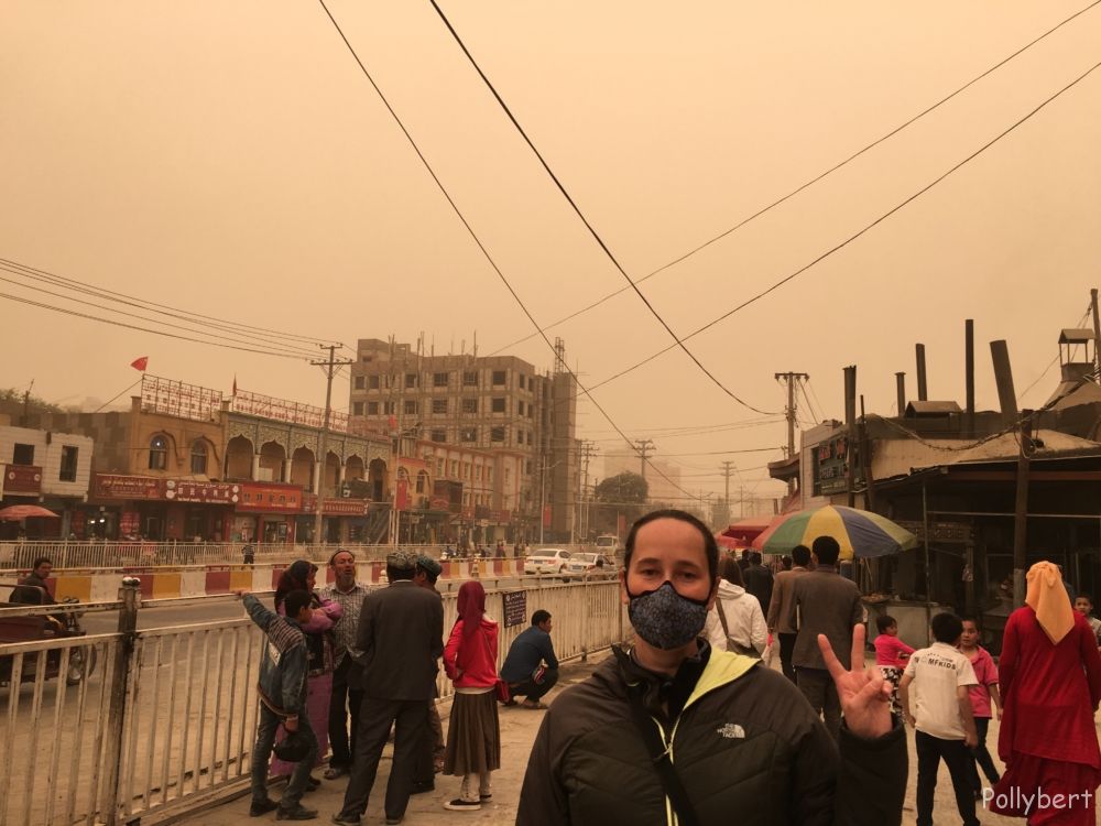 walking around in Hotan