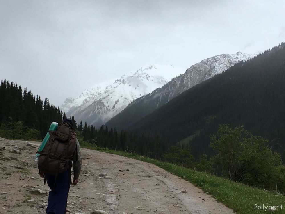 on the way to Altyn Arashan