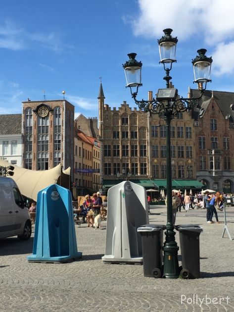 urinals on the streets of Bruges
